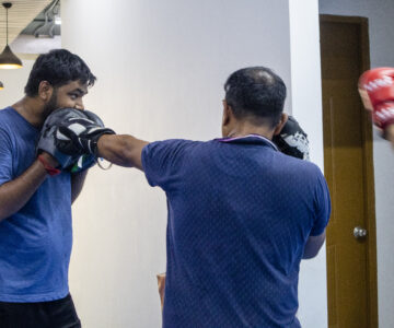 boxing classes; kickboxing classes; muay thai classes